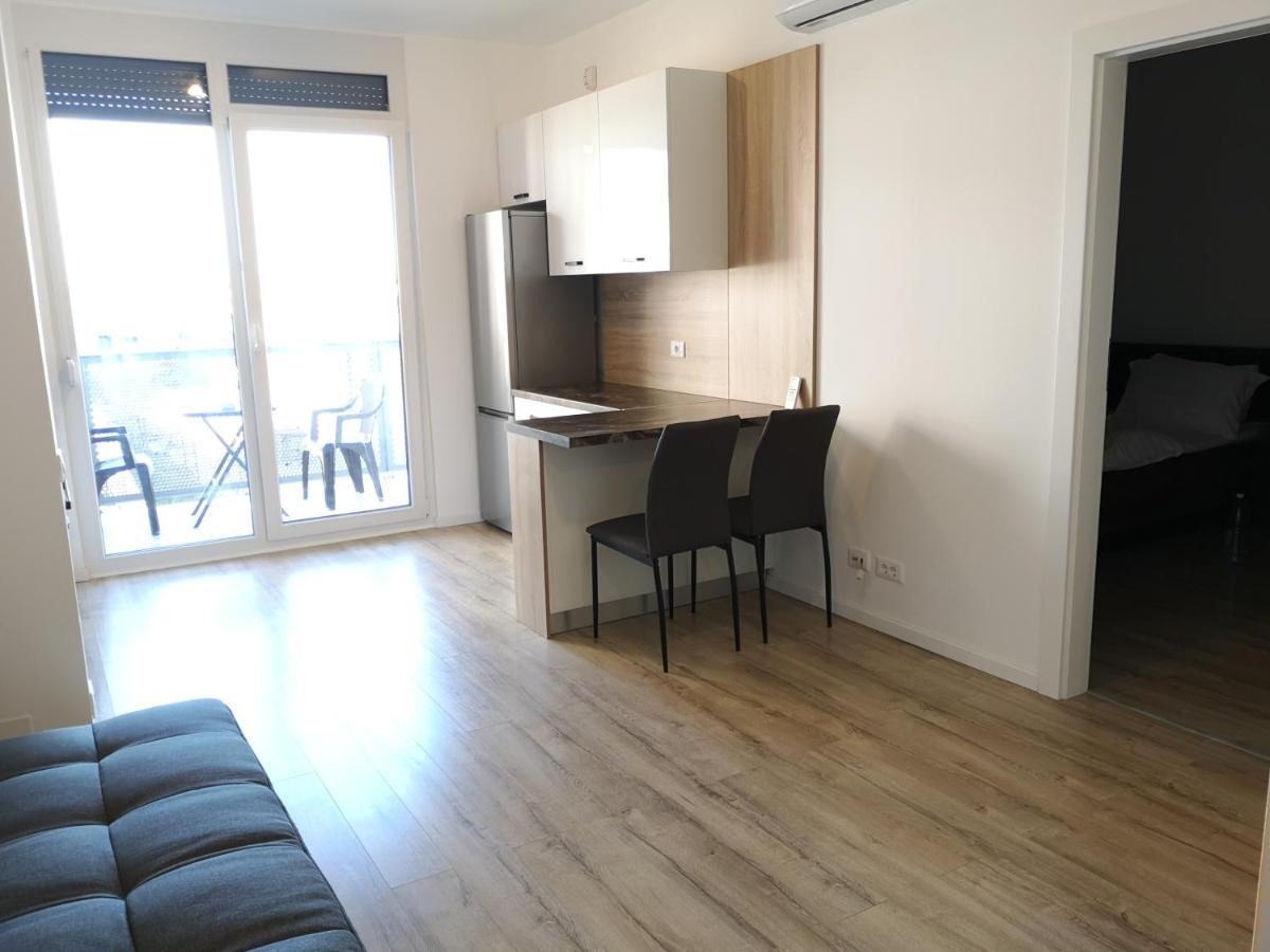 Ared-Atrium Mall Chrysflatty3 Premium Apartment 60Mp Arad Dış mekan fotoğraf